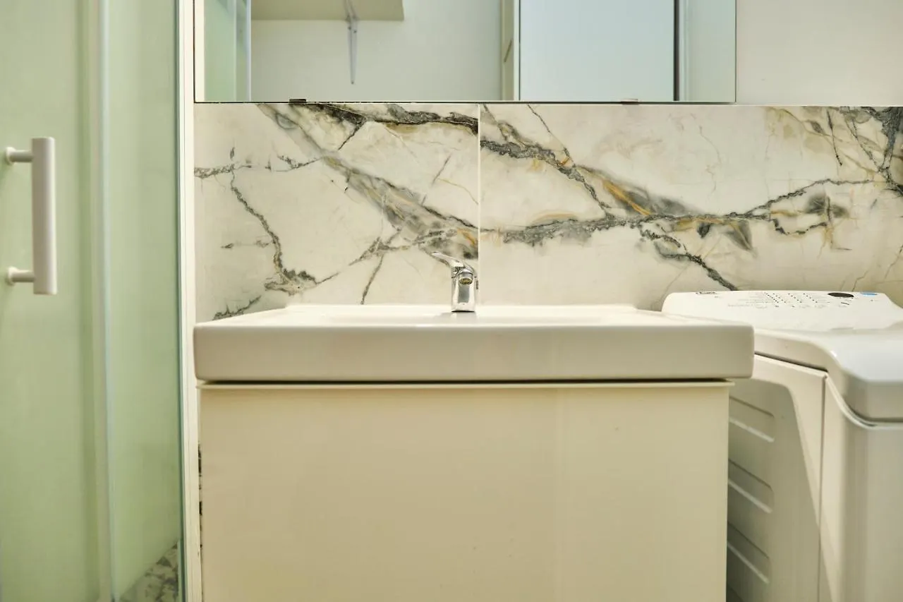 Apartment Suite Hanoi Villeurbanne France